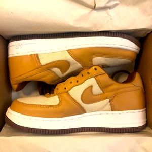 New Nike Air Force I - Acorn VINTAGE sz8